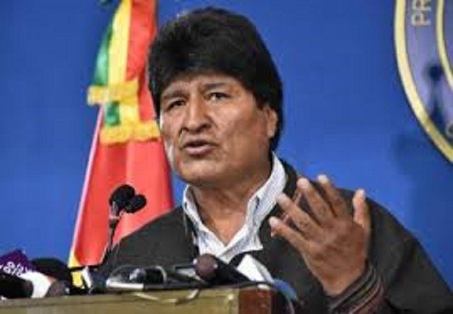 Evo Morales renuncia à presidência da Bolívia