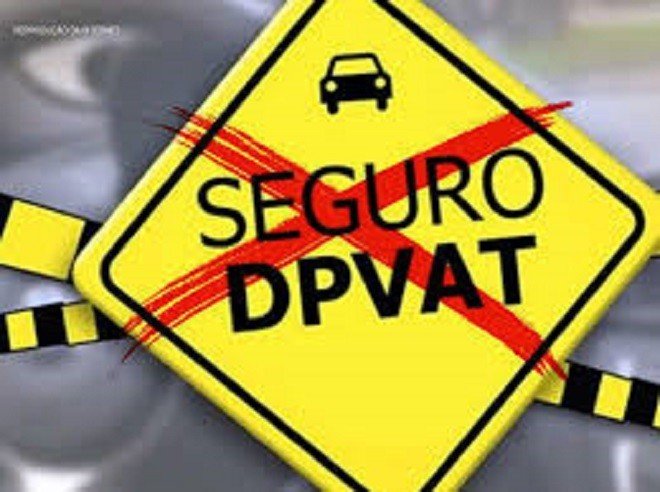 Bolsonaro assina medida provisória que extingue o Dpvat