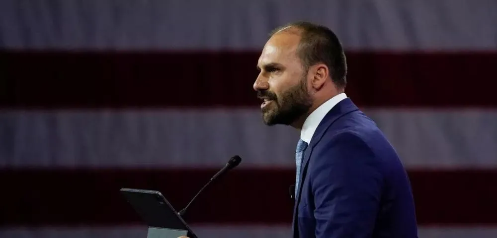 Rejeição ao clã Bolsonaro dispara nos últimos meses, aponta pesquisa Quaest