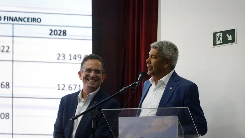 Jerônimo Rodrigues autoriza oito concursos públicos com 890 vagas para o Estado da Bahia