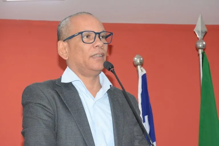 Presidente da Câmara de Alagoinhas elogia a reforma e ampliação do Centro de Cirurgias Eletivas