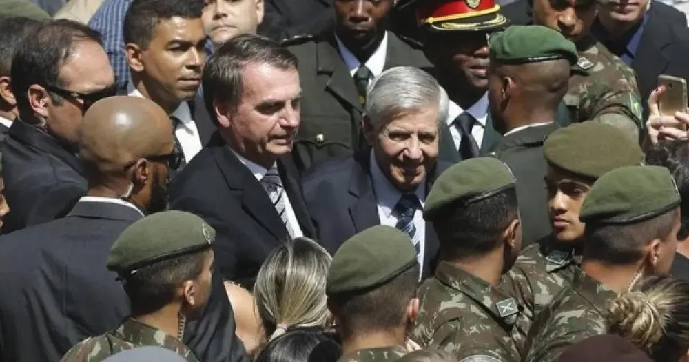 Generais condenados por tentativa de golpe podem perder patente, mas famílias seguem recebendo salário