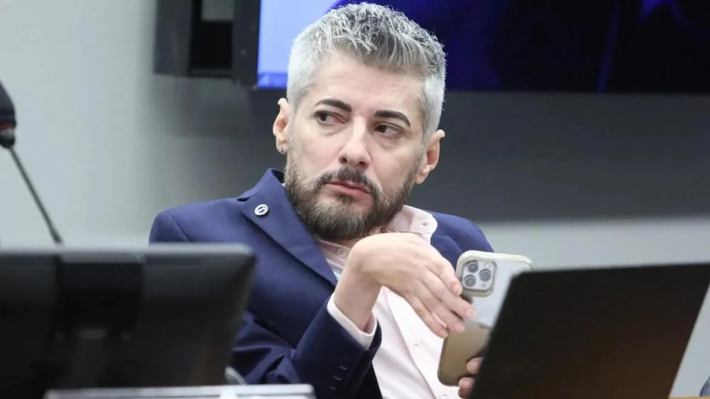 Operação Sem Desconto: número 2 da Previdência é preso e vai para prisão domiciliar por fraudes no INSS