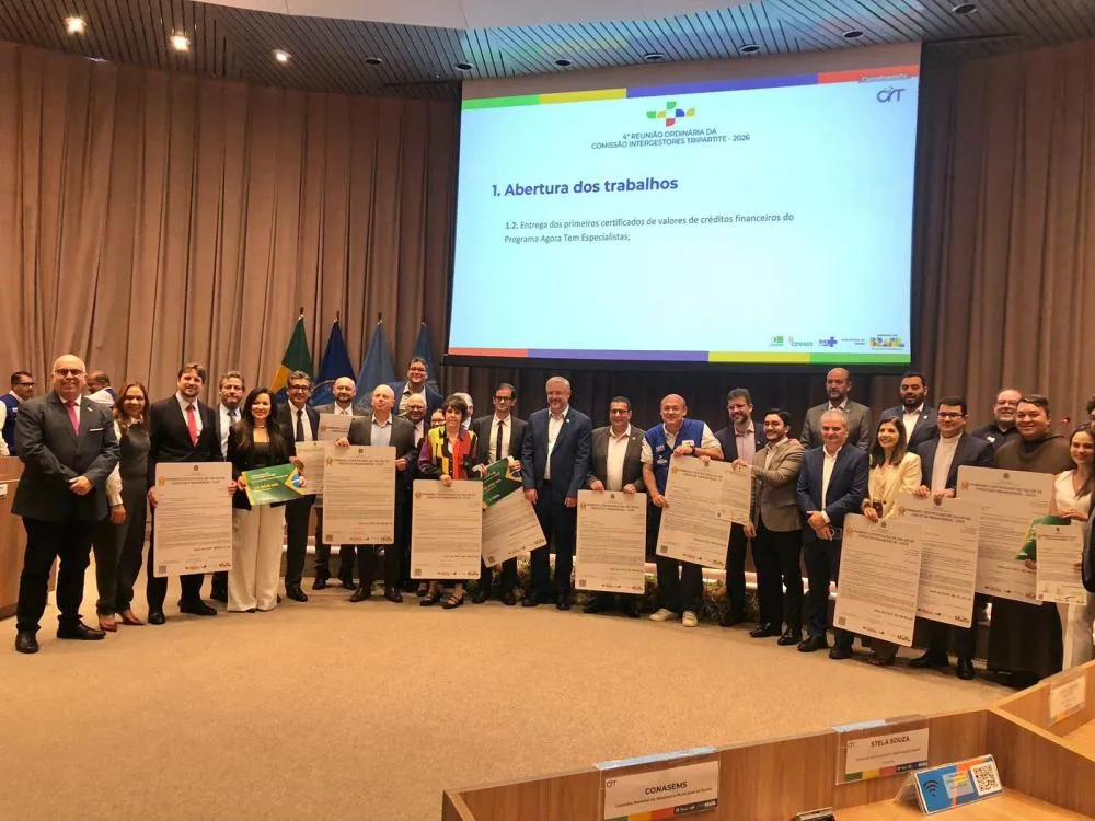 Ministério da Saúde entrega certificado de créditos financeiros a hospital privado de Alagoinhas (BA) pelo atendimento gratuito a pacientes do SUS