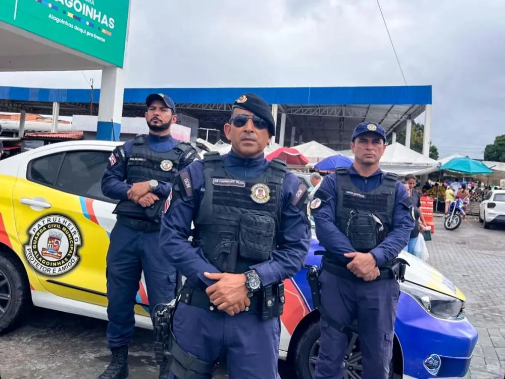 Guarda Municipal realiza operação de segurança e ordenamento na Central de Abastecimento de Alagoinhas