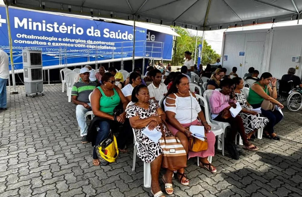 Ministério da Saúde vistoria Carreta de Oftalmologia e obras de novas unidades do SUS em Alagoinhas (BA)