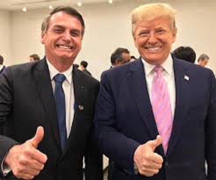 Donald Trump anuncia retaliação ao Brasil elevando tarifas de aço e alumínio