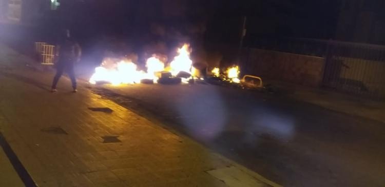 Hospital e casa de prefeito de Itabuna são alvos de protestos