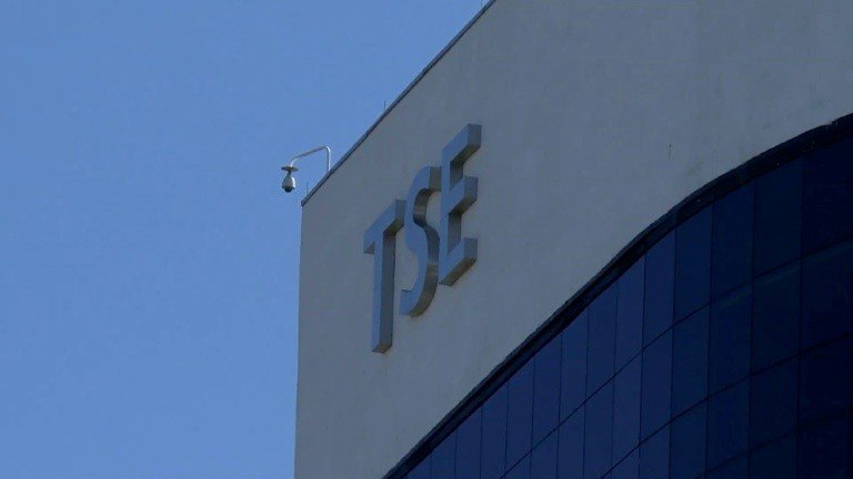 Criação de partidos com assinatura digital depende de regulamentação, decide TSE
