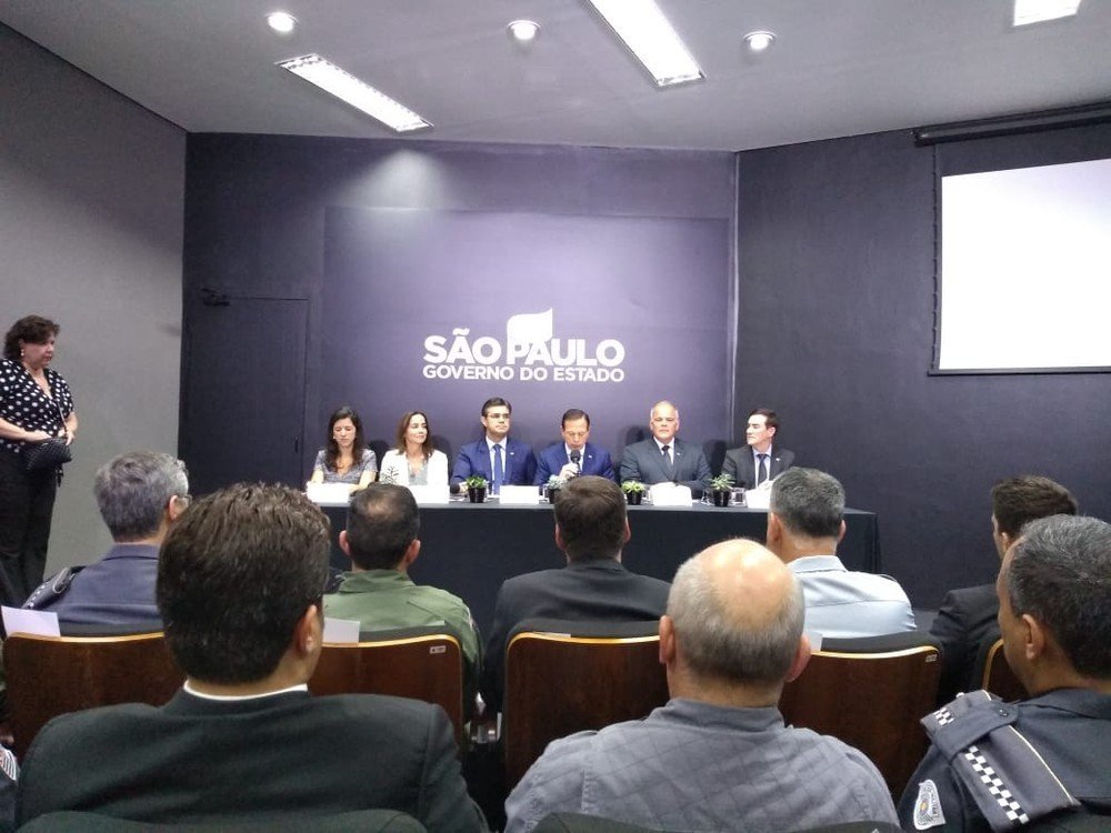 Doria muda o tom e admite rever protocolos da PM após mortes em Paraisópolis