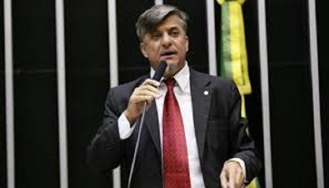 Conselho de Ética aprova suspensão do deputado Boca Aberta por seis meses