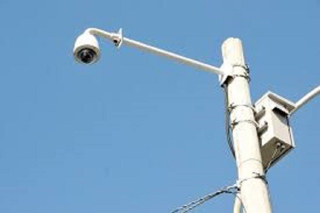 Prefeitura inicia instalação de câmeras de videomonitoramento na cidade