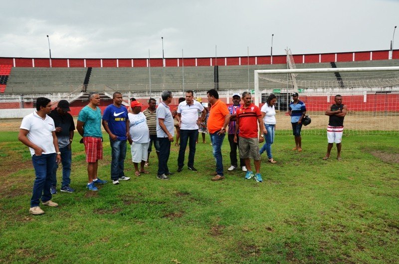 Secretária melhora condições do Carneirão