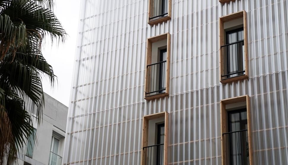 Cidades da Europa enfrentam problema habitacional e recorrem a containers