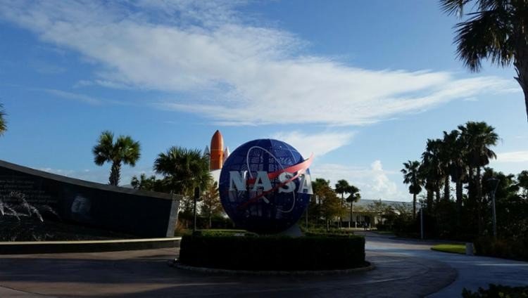 Nasa anuncia descoberta de planeta do tamanho da Terra