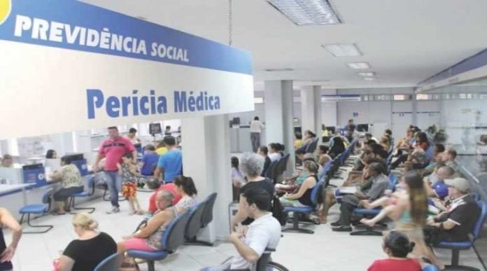 Prova de vida do INSS precisa ser feita o quanto antes!