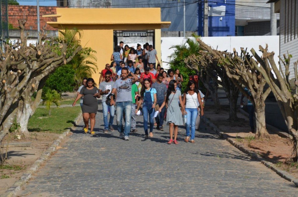 Candidatos realizaram provas para os cargos de nível médio e técnico do Concurso da Prefeitura