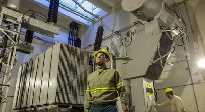 Vaga de emprego em Camaçari; salário R$ 2.313,71