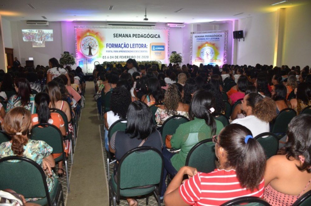 Semana Pedagógica 2020 discute a importância da formação de leitores