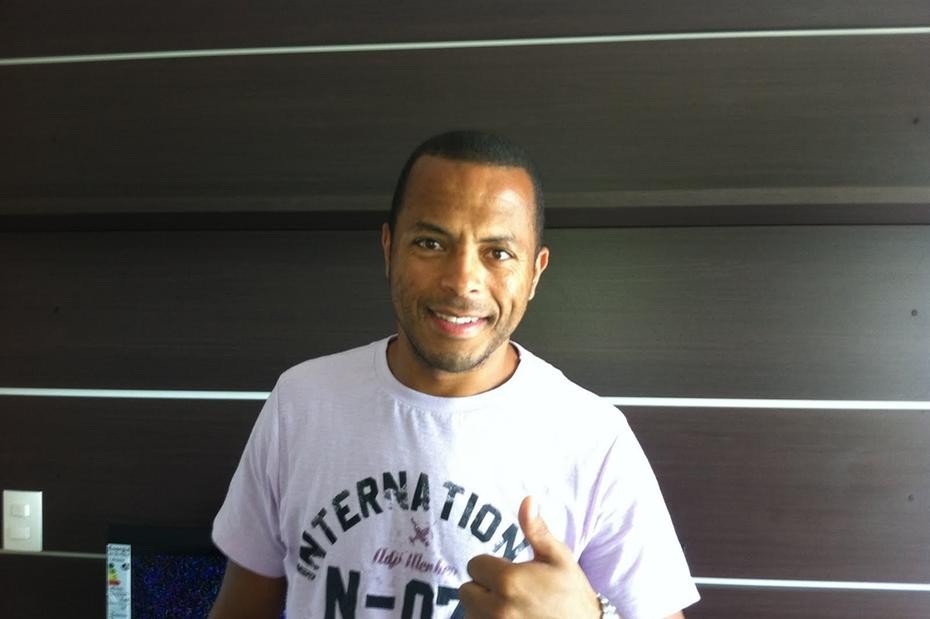 Atacante André Balada, ex-Vitória, morre vítima de infarto