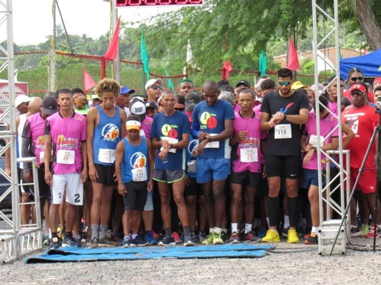 Corrida rústica do Aramari Sport Fest foi sucesso mais uma vez