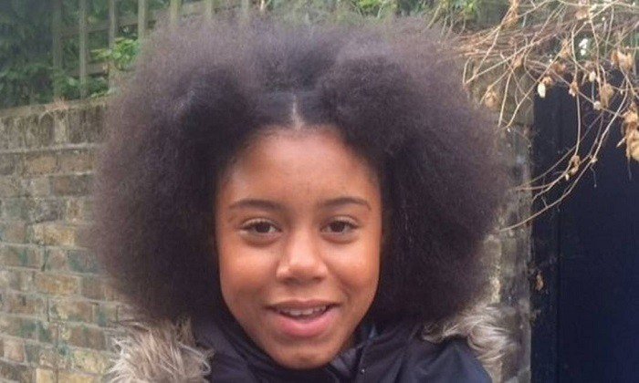 Ruby foi mandada pela primeira vez para casa por sua escola por causa de seu cabelo quando tinha 14 anos Foto: KATE WILLIAMS