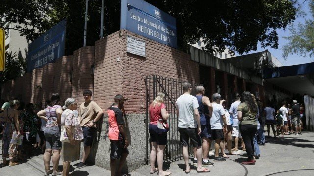 Mais de 103 mil se vacinam contra sarampo em 'Dia D' de campanha no Rio