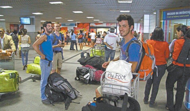 Hotéis perto dos circuitos do Carnaval estão com quase 100% de ocupação