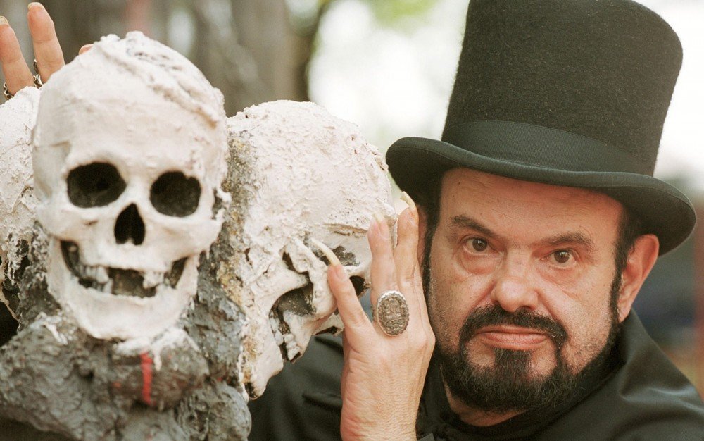 José Mojica Marins, o Zé do Caixão, morre aos 83 anos