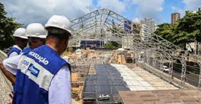 Estruturas do Carnaval têm até dia 11 para serem desmontadas