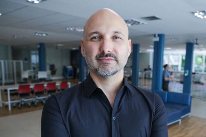 Novo coronavírus é incomparável, diz cientista que ajudou a conter o ebola