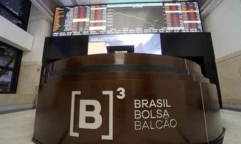 Dólar passa de R$ 5 e bolsa cai quase 14% após uma parada