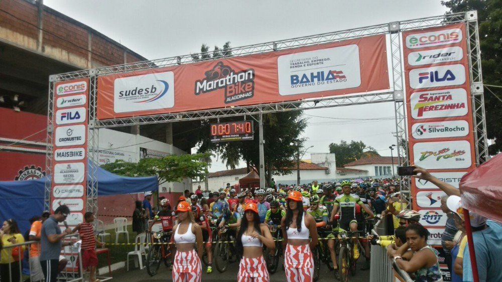 E foi dada a largada da 13ª Marathon Bike!