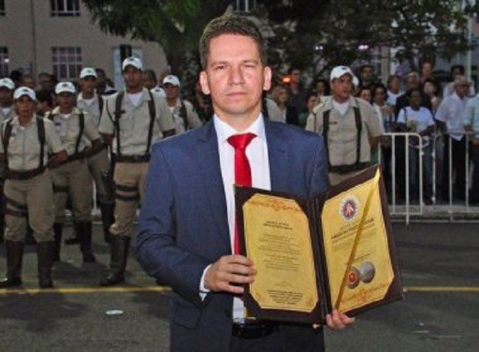 Filho de desembargadora e advogado cogitaram matar um dos investigados da Faroeste