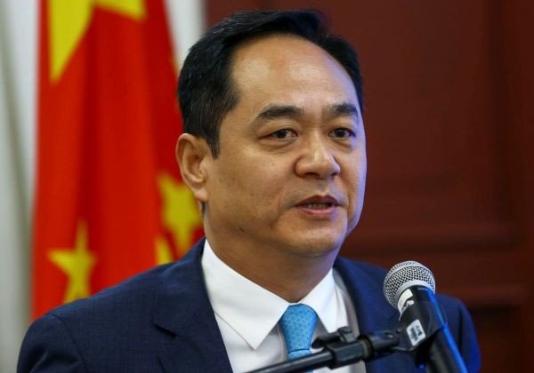 Após confrontar Weintraub, embaixador chinês comemora contato com Mandetta