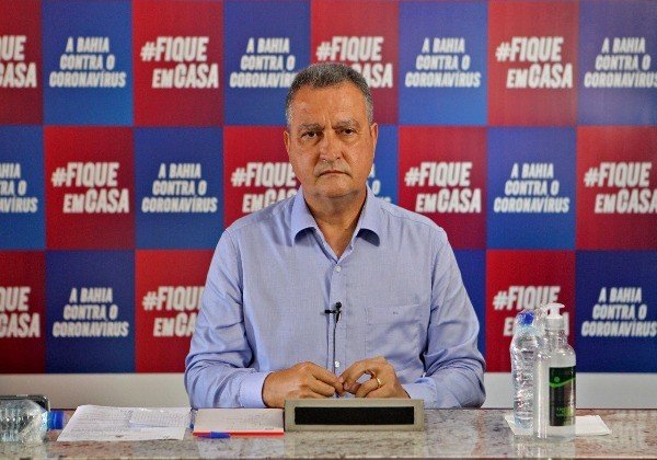 Sem previsão de chegada, respiradores da China dependem de avião cargueiro, diz governador