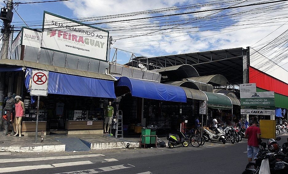 Feira de Santana autoriza abertura de parte do comércio e até de motéis