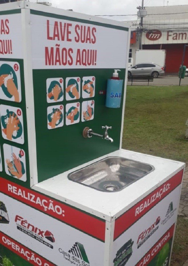 Contra o coronavírus, Prefeitura inicia a instalação de pias em locais de grande circulação