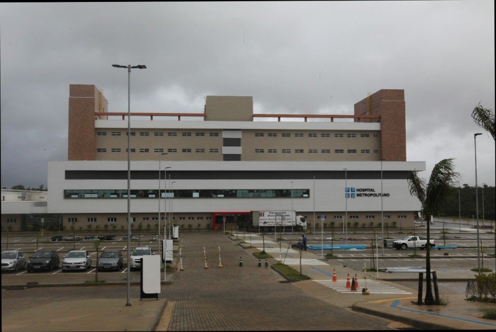 Tomógrafos computadorizados chegam a hospitais destinados a tratar a Covid-19