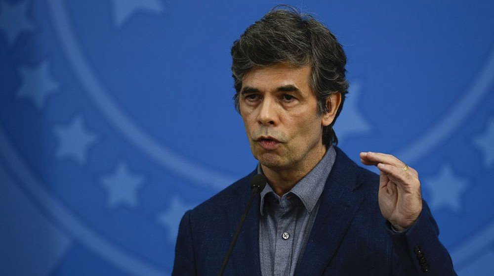 Com espera para UTI em vários Estados, Teich diz que discutirá fila única com privados quando o SUS chegar “no limite”