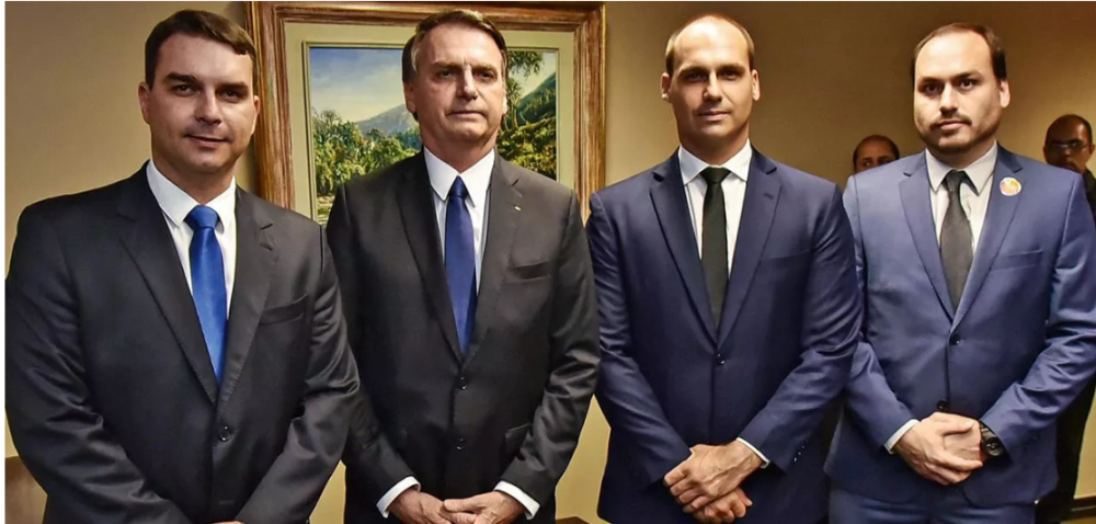 Confirmada a intenção de Bolsonaro de proteger sua família