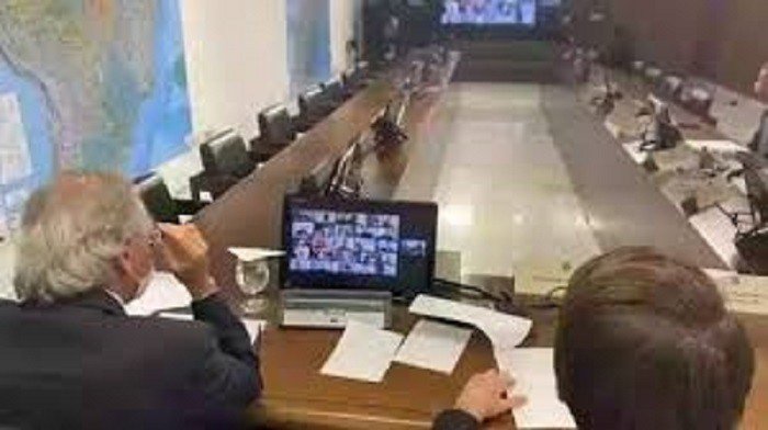 Bolsonaro se reúne com governadores