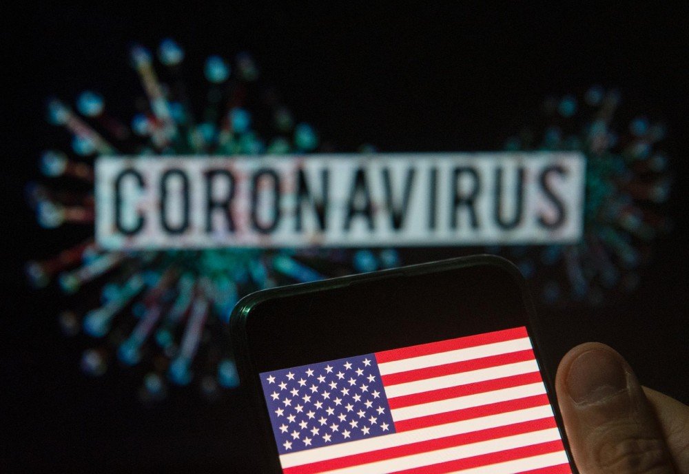 Quase metade dos estados em USA volta a ter alta de casos de Covid-19