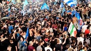 A Itália perde o medo do coronavírus cedo demais