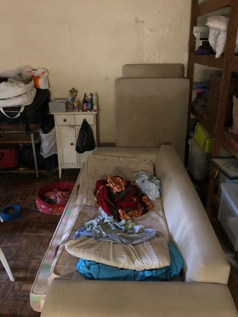 Idosa que vivia em situação de escravidão é resgatada