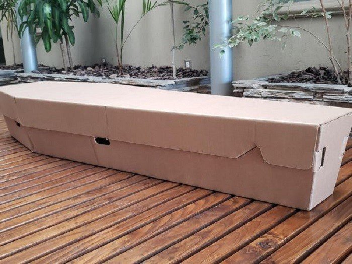 Caixões de papelão contra a falta de recursos na América Latina