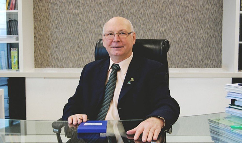 Aristides Cimadon, reitor da Universidade do Oeste de Santa Catarina, é o novo nome cotado para o ministério da educação