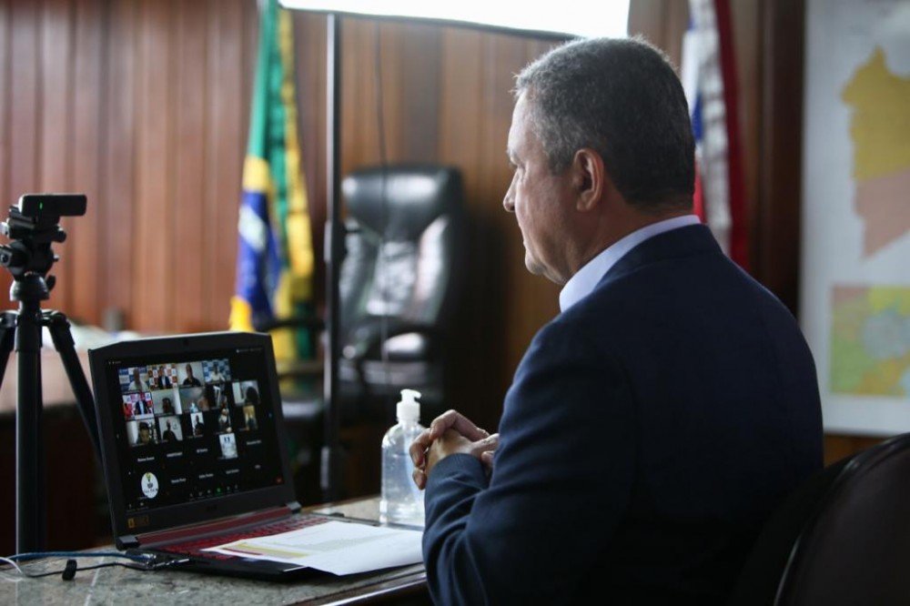 Plano de abertura da economia na Bahia foi apresentado hoje (7) por Rui e Neto