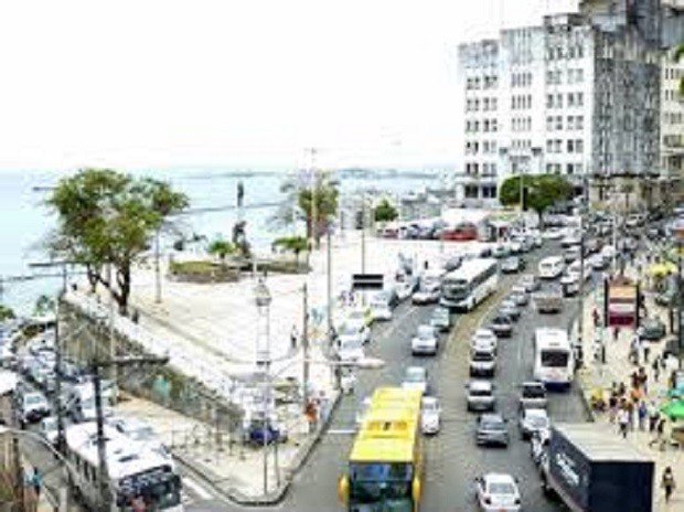 Bahia: Lei proíbe nomear obras e locais públicos com nome de pessoa viva ou escravocrata