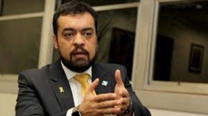 Cláudio Castro, vice de Witzerl, vai a Bolsonaro por recuperação fiscal